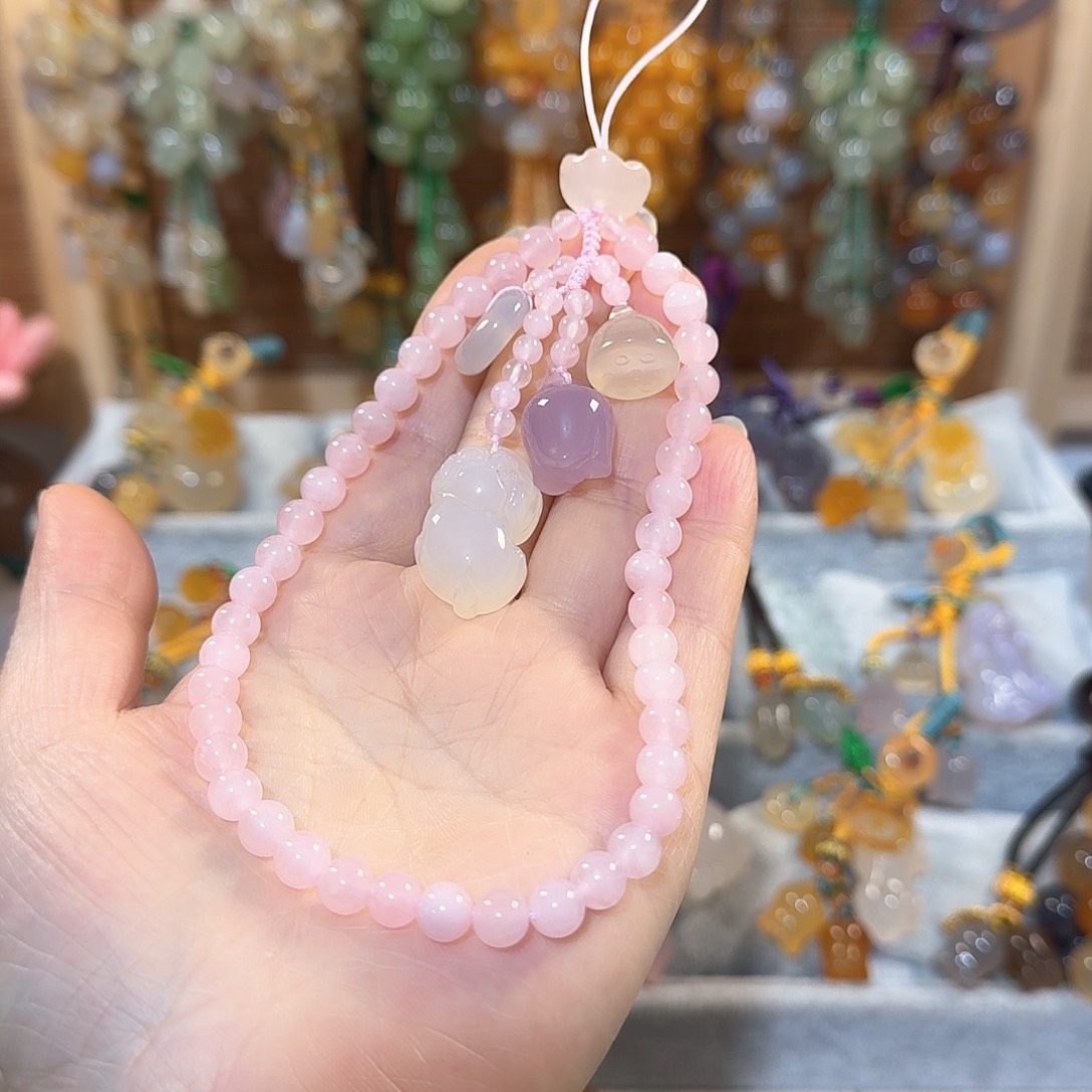 玛瑙/玉髓小挂件福利款不挑不拣通货料子带有包容点未镶嵌