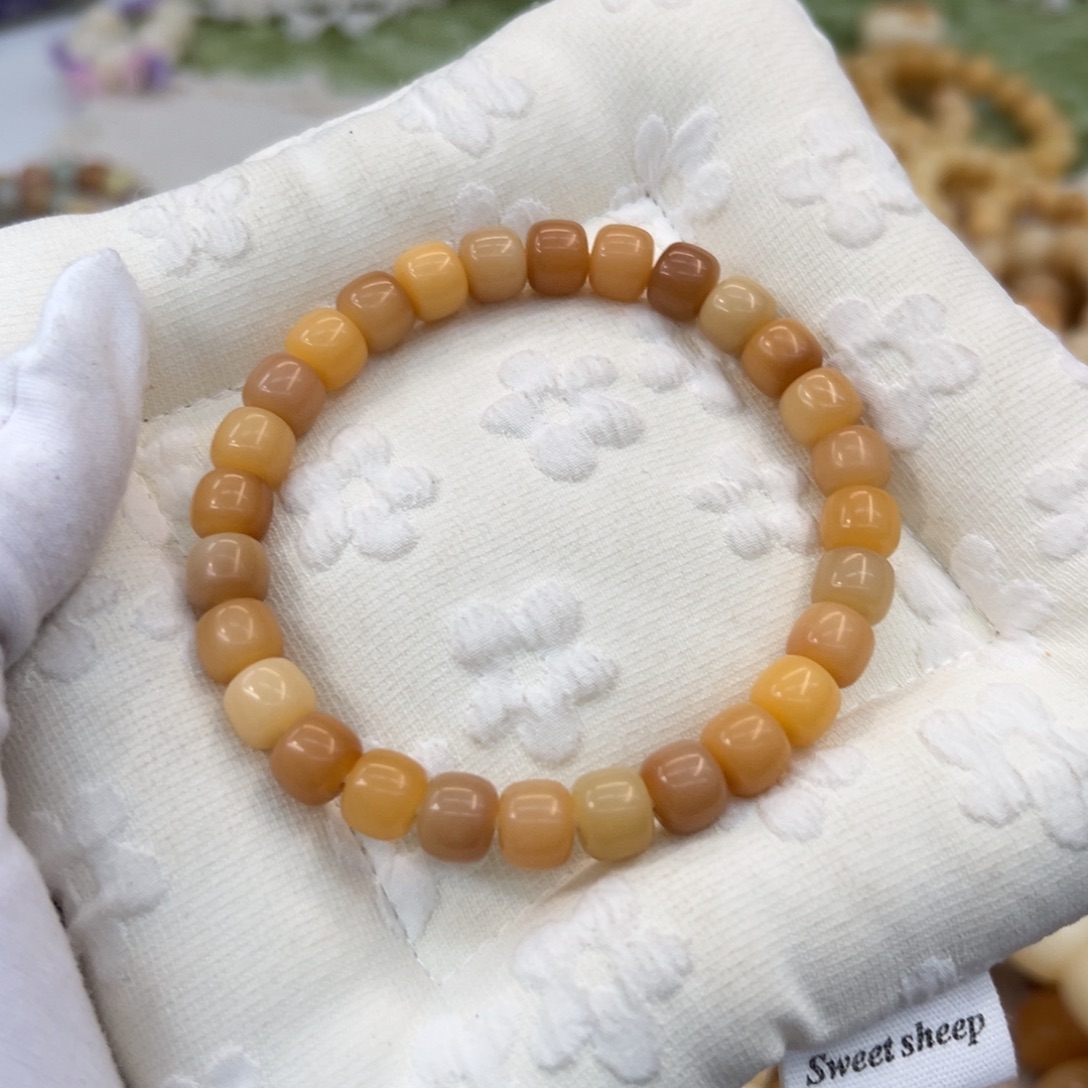 圆****菩提根/象牙果吊坠89婴儿肌310