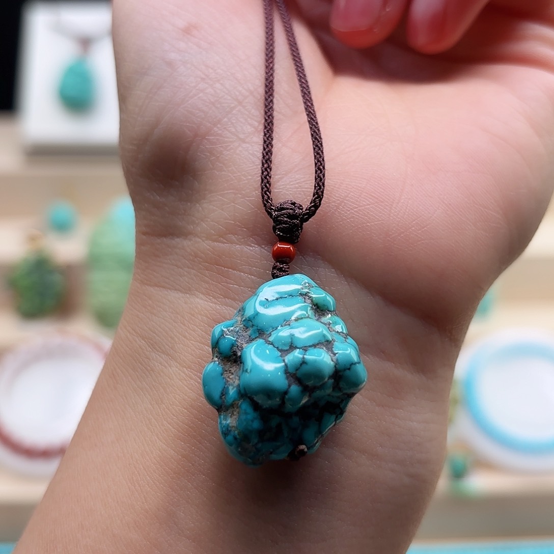 绿松石配饰未镶嵌