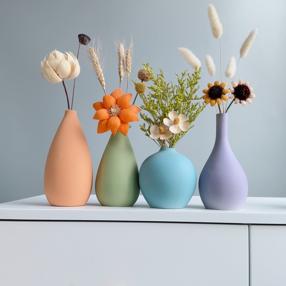 摆件陶瓷小花瓶含花总高约20-30cm