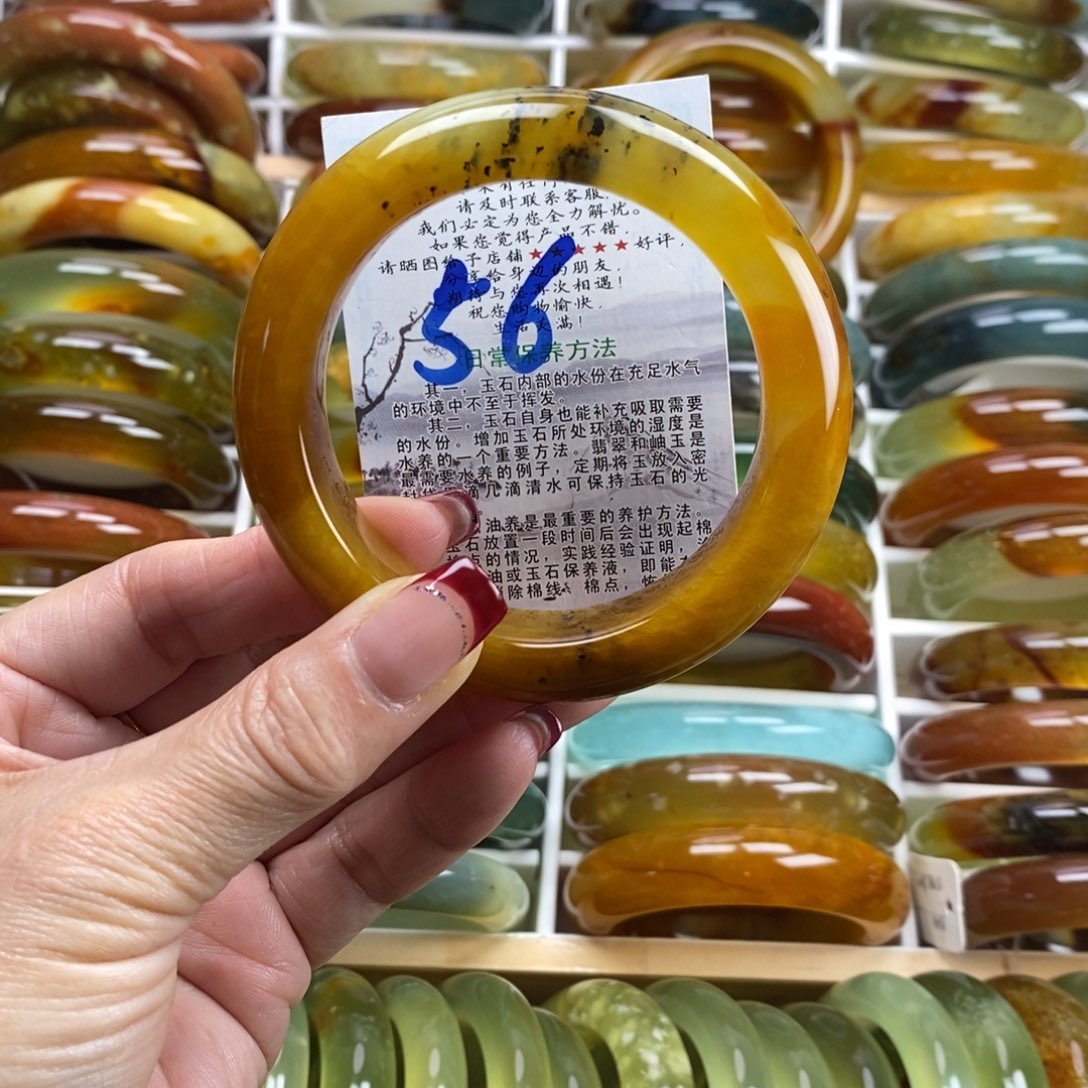 未镶嵌蛇纹石玉手镯