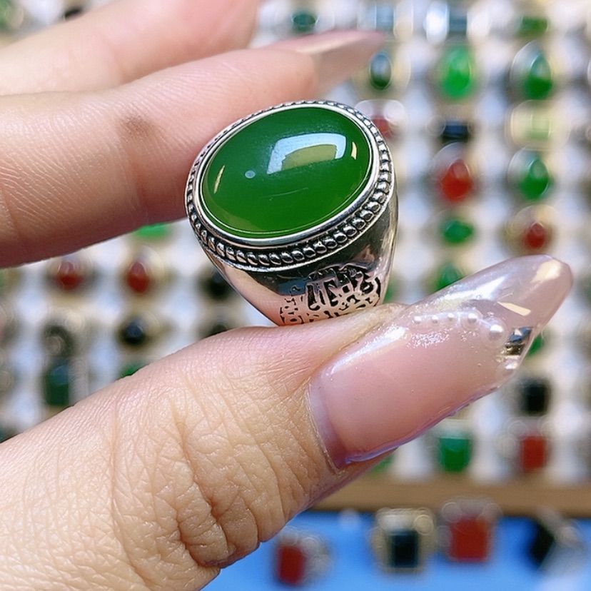 【闪购商品】和田玉戒指银S925镶嵌有***.