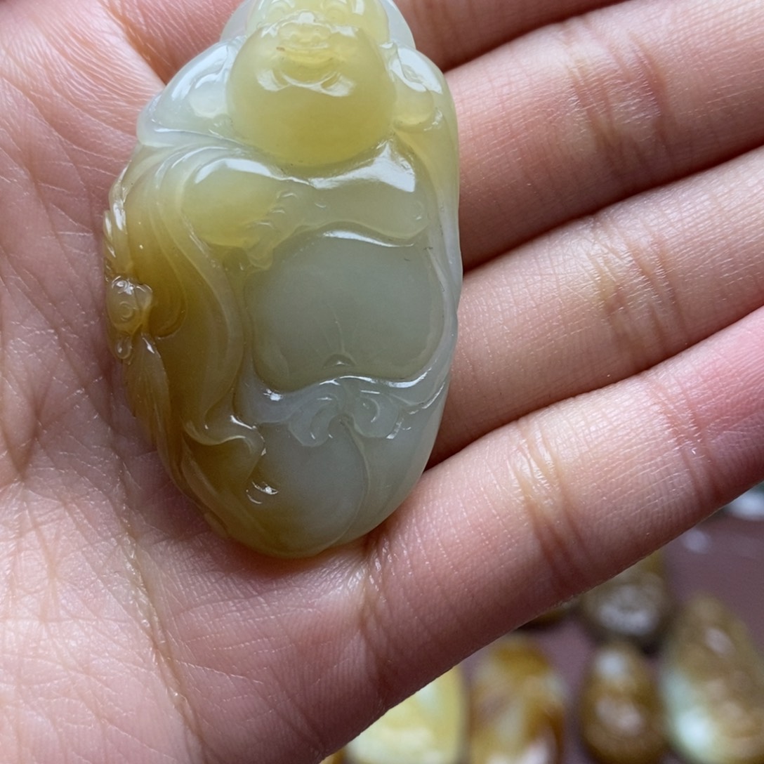 吊坠(不含链)未镶嵌和田玉（糖玉）