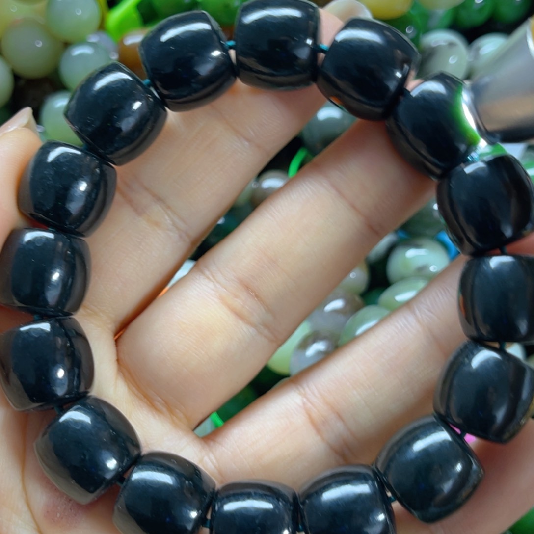 手链未镶嵌和田玉