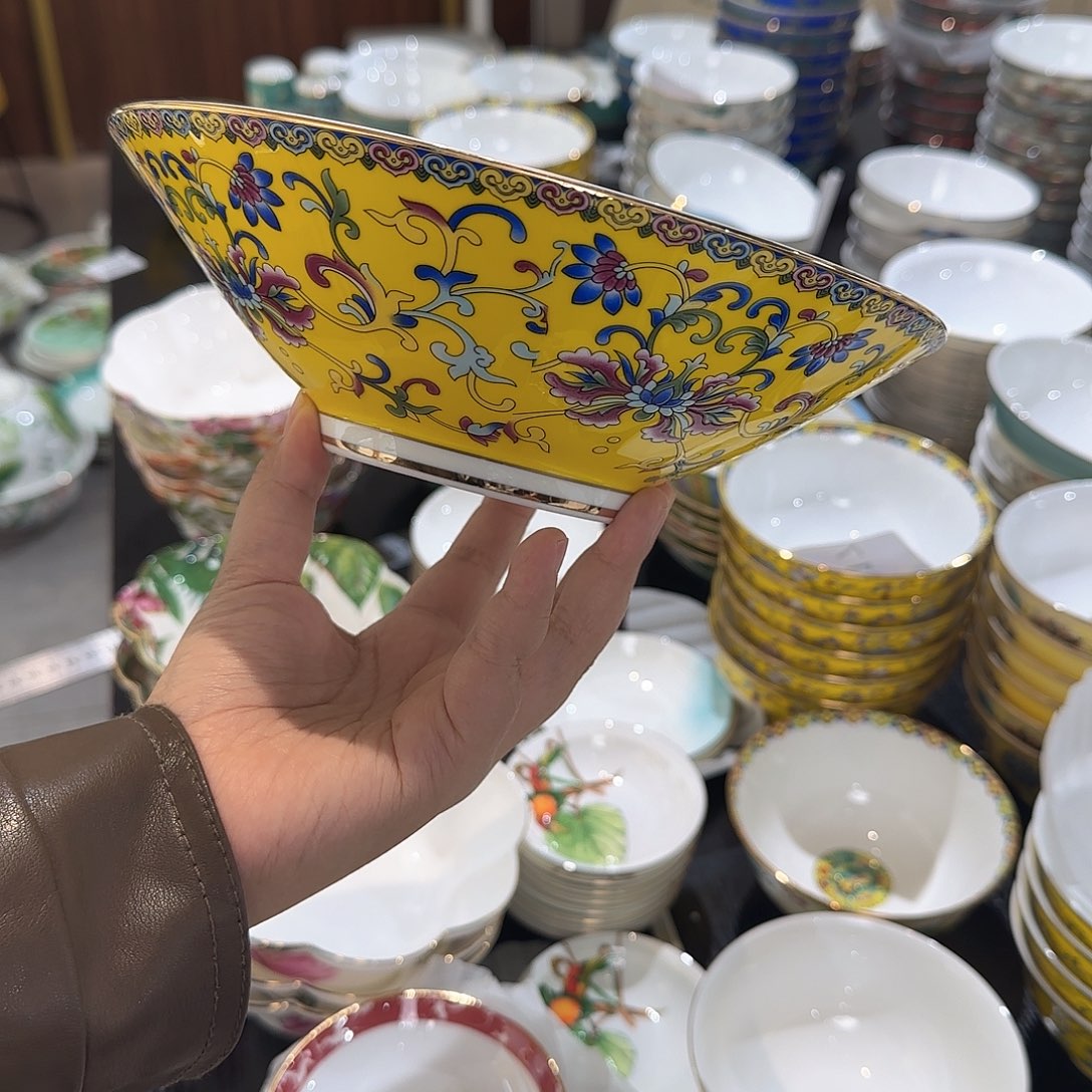 骨瓷骨瓷珐琅彩工艺