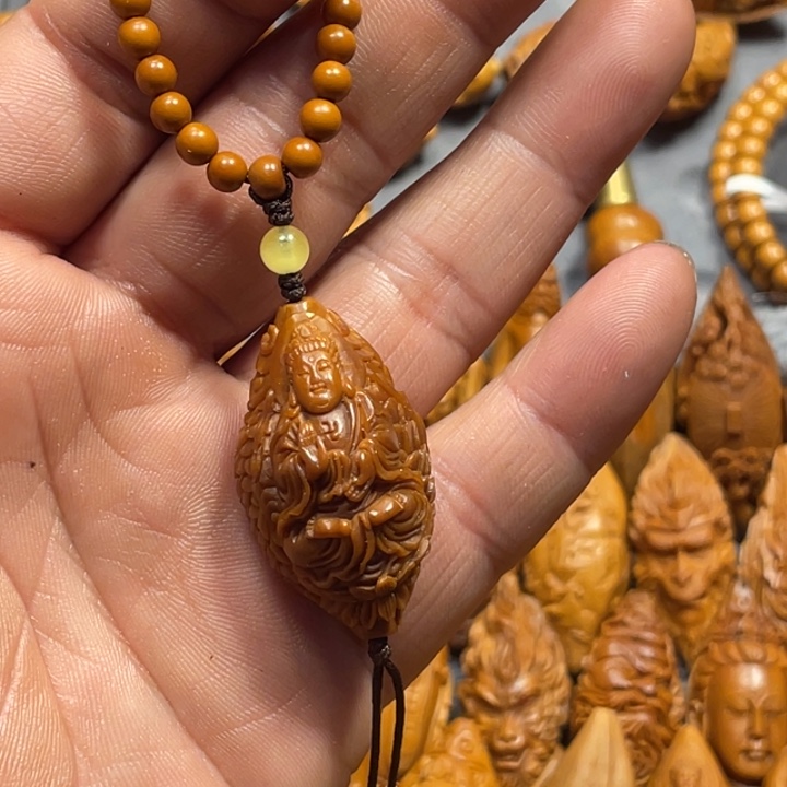 橄榄核吊坠2.2如来手捻