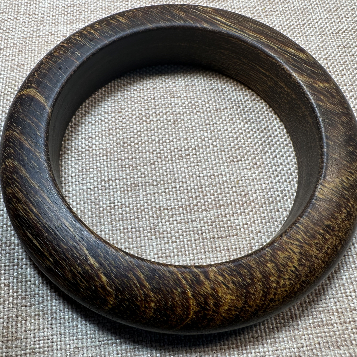 沉香天然芽庄Zq -shouzhuo 