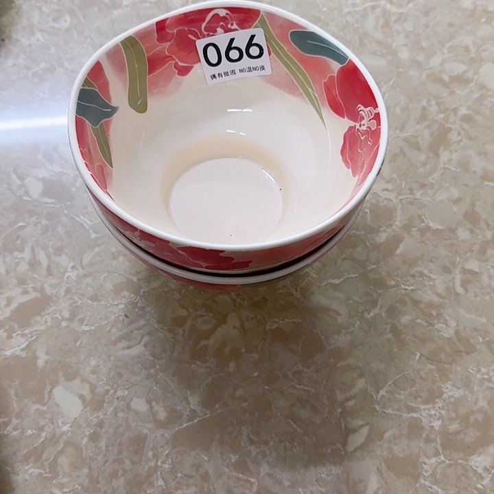 梦***3塑料陶瓷碗066两个碗
