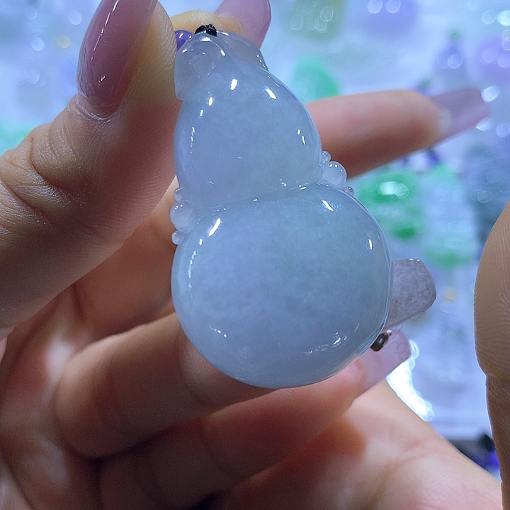 翡翠未镶嵌颈饰天然翡翠A货吊坠