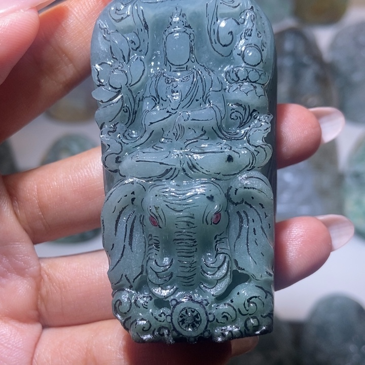 希***树定制翡翠未镶嵌定制翡翠a货