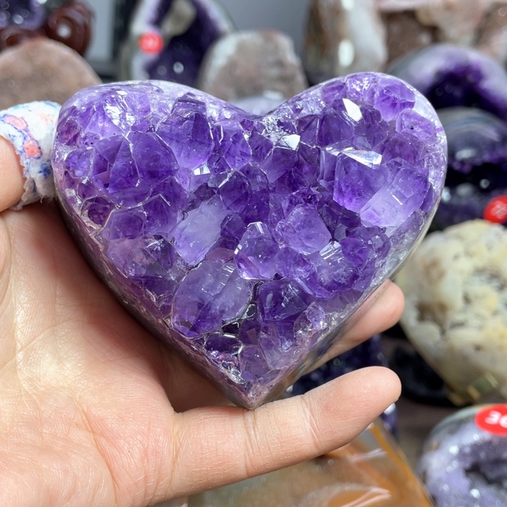 水晶摆件未镶嵌捡漏