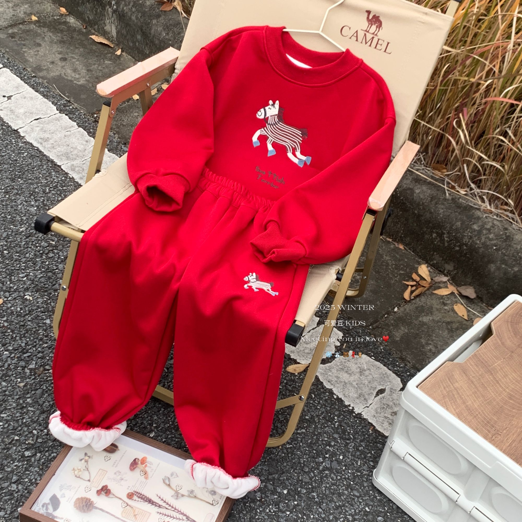 v5443-红色小马加绒套装