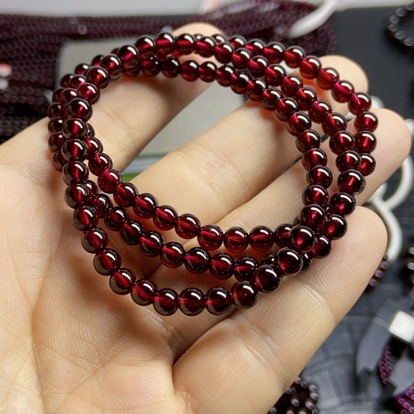【闪购商品】石榴石手链未镶嵌5毫米