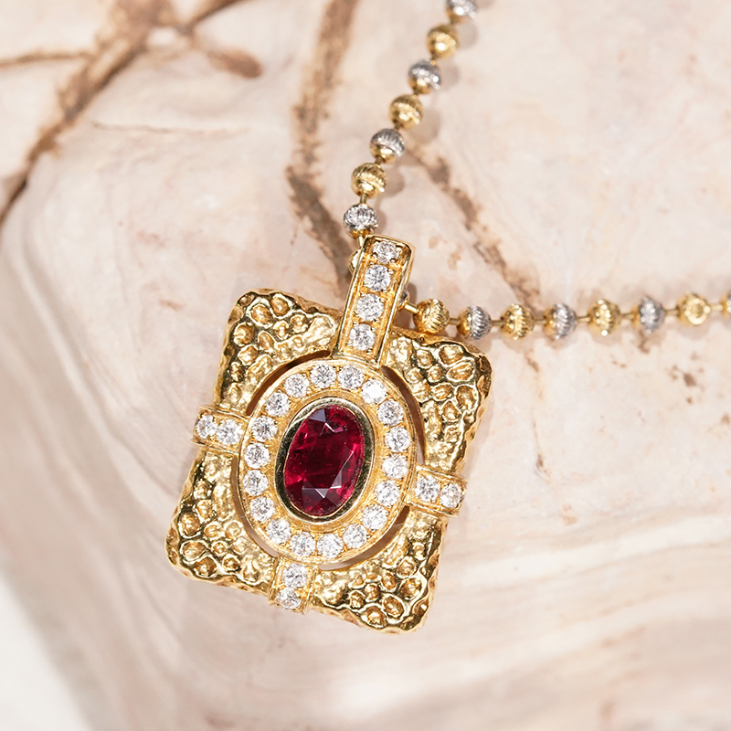 18k金红宝石钻石方形复古“烟雨轻红”吊坠（不含链）HD6