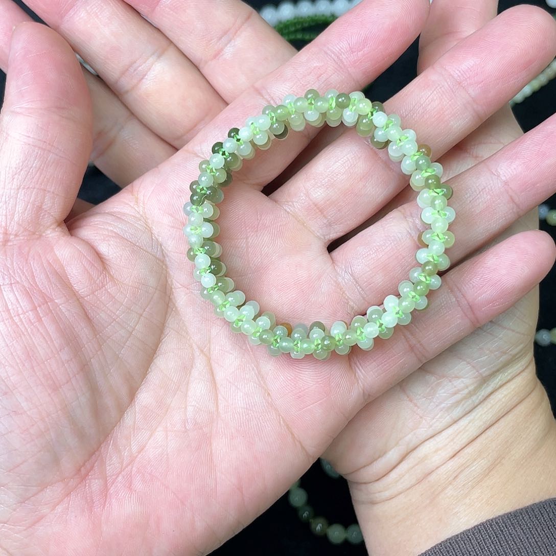 和田玉手链未镶嵌