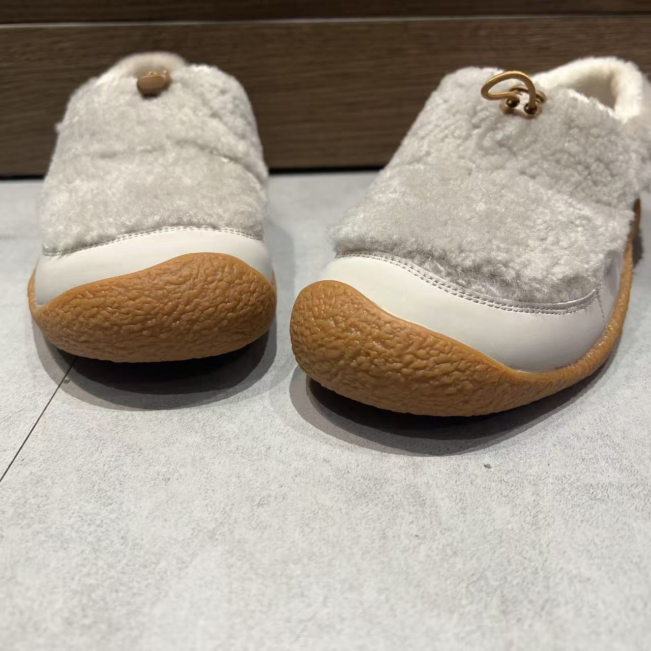 新款秋冬潮流低帮时尚一脚蹬毛毛休闲鞋