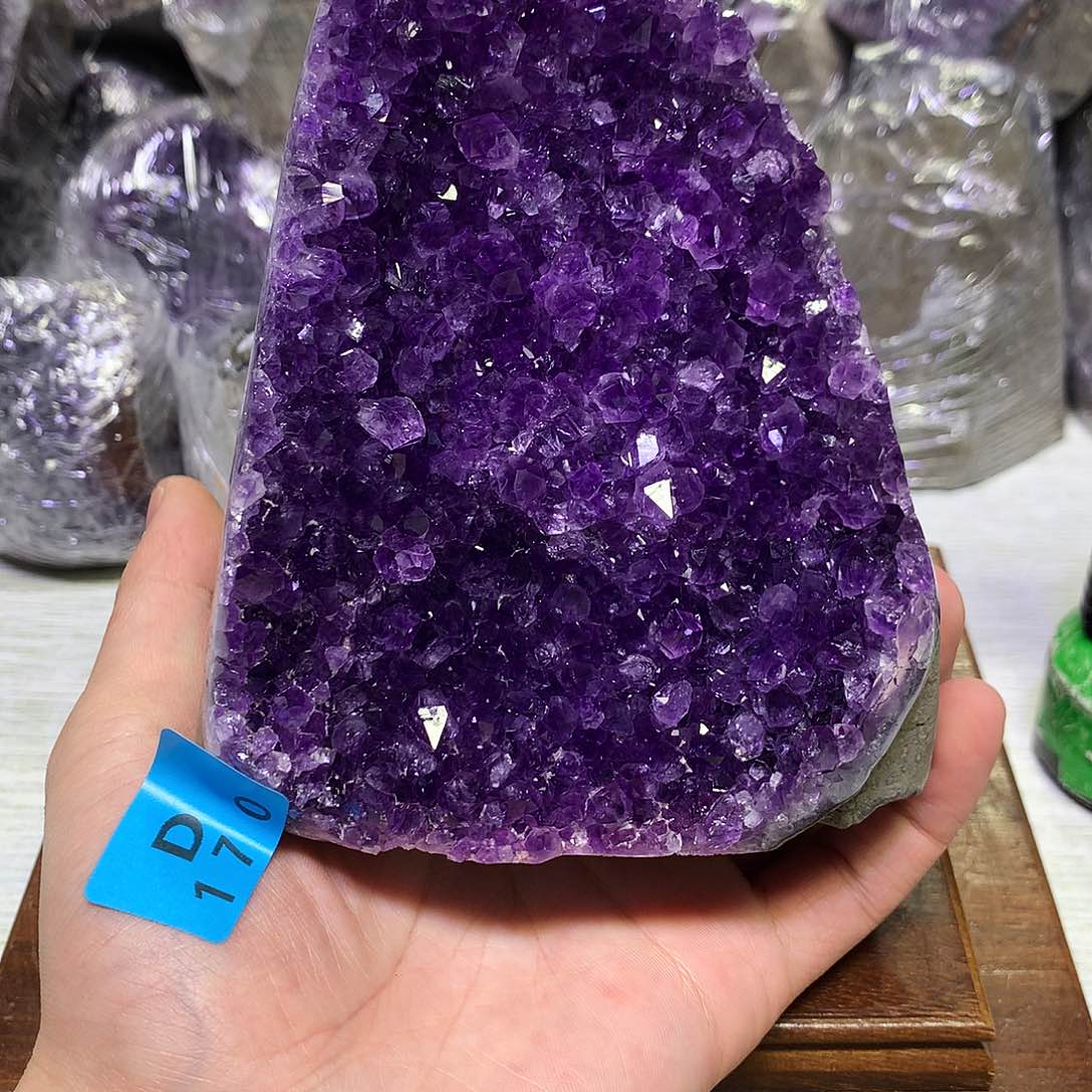 紫晶大型摆件（非配饰）未镶嵌