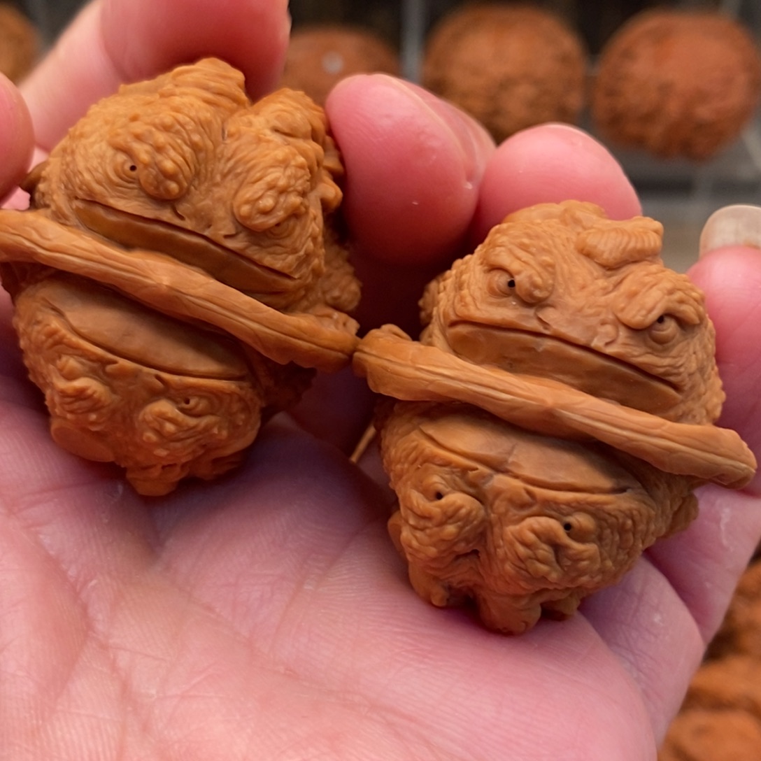 核桃手串/手链金蝉蛤蟆头