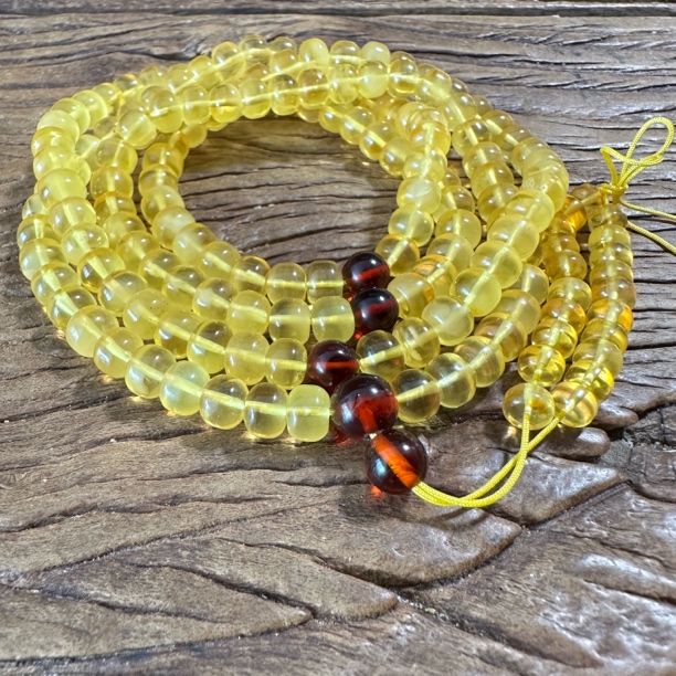 精品天然琥珀项链5d31n949p29y5j1n1