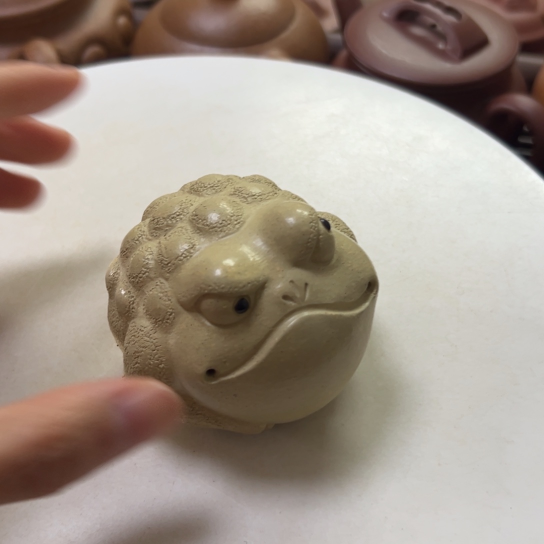 茶壶紫砂紫砂茶宠金蝉