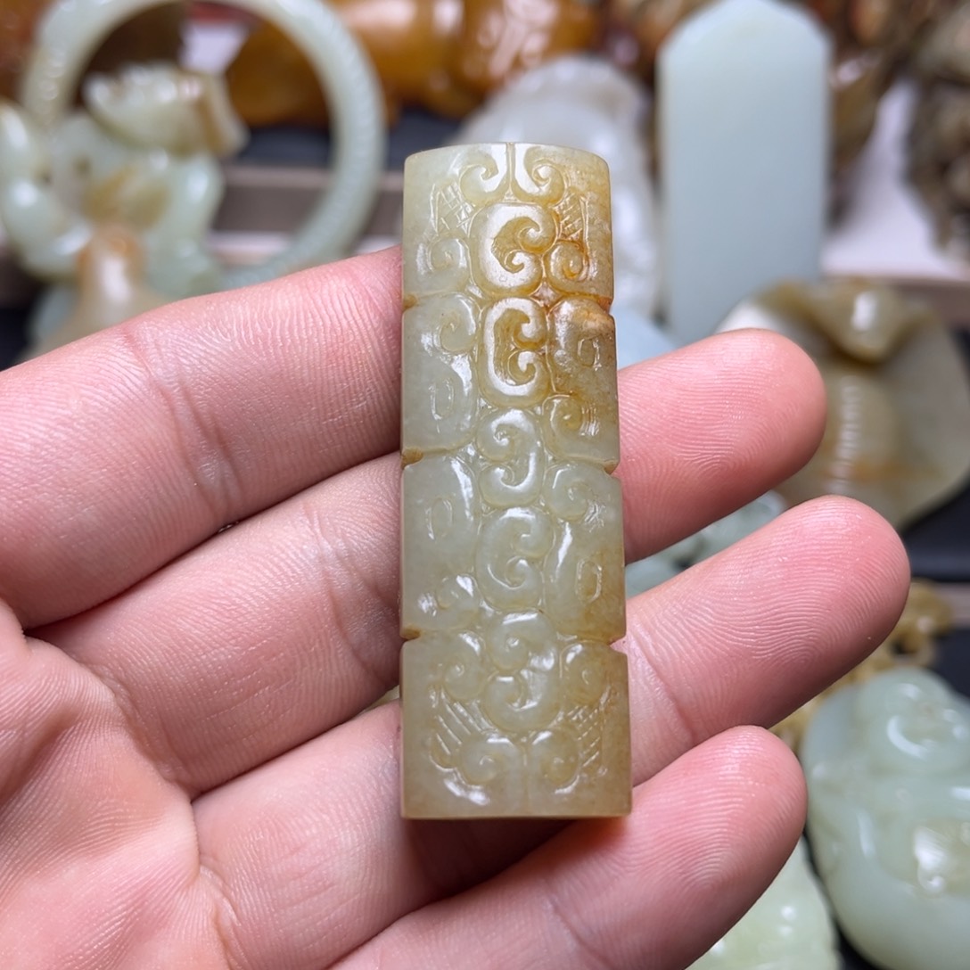 和田玉挂件未镶嵌