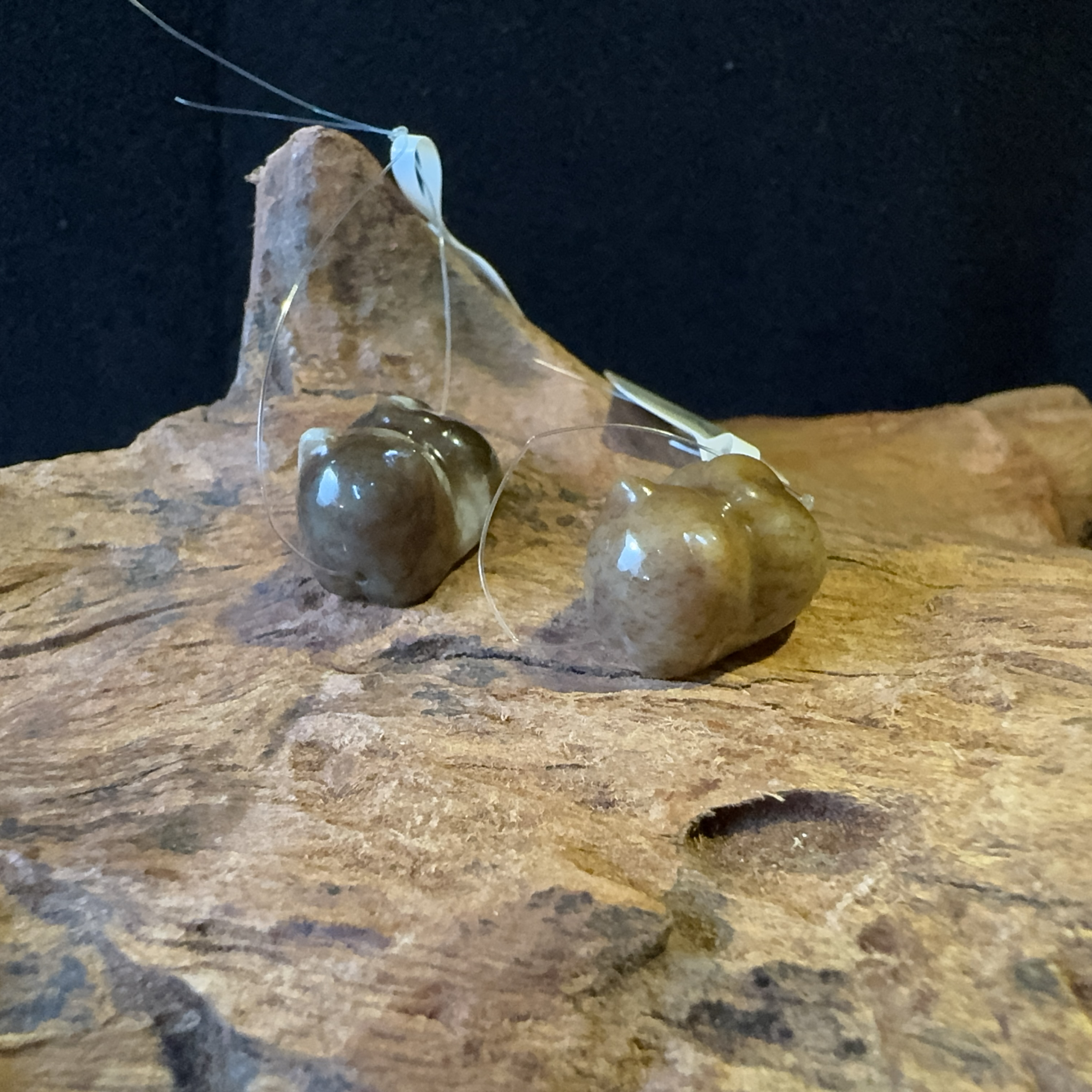 和田玉牛轧糖小猫配件（糖色多样性发一）