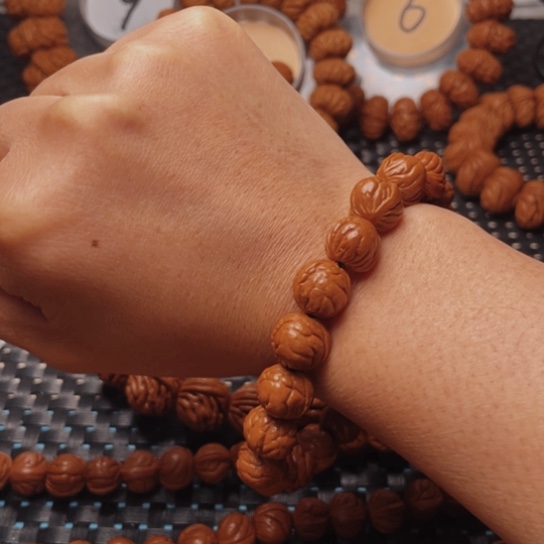 桃核手串龙纹桃核