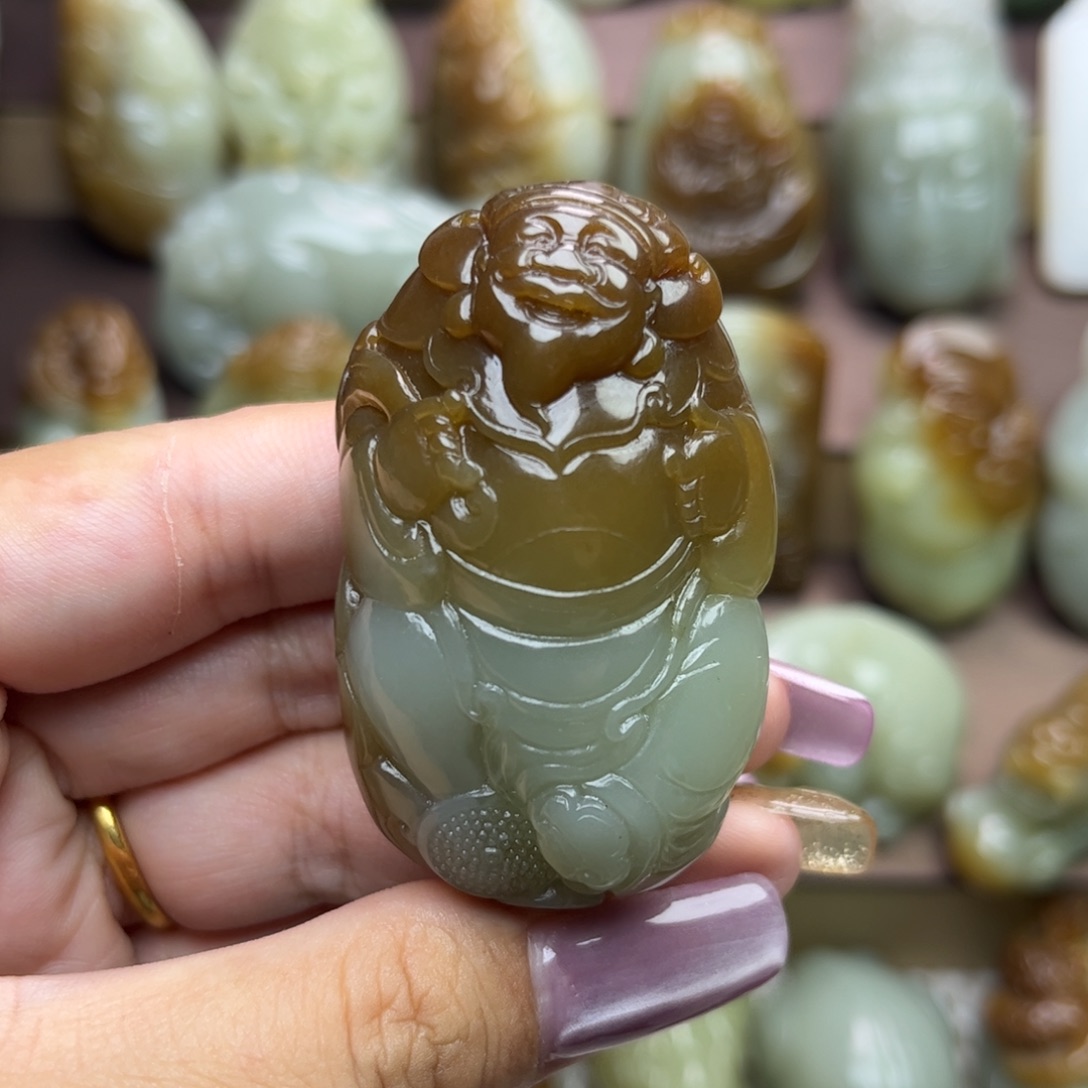 未镶嵌和田玉把件