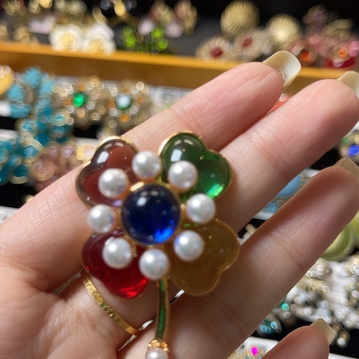 石英石纯铜美丽的小镇在这里