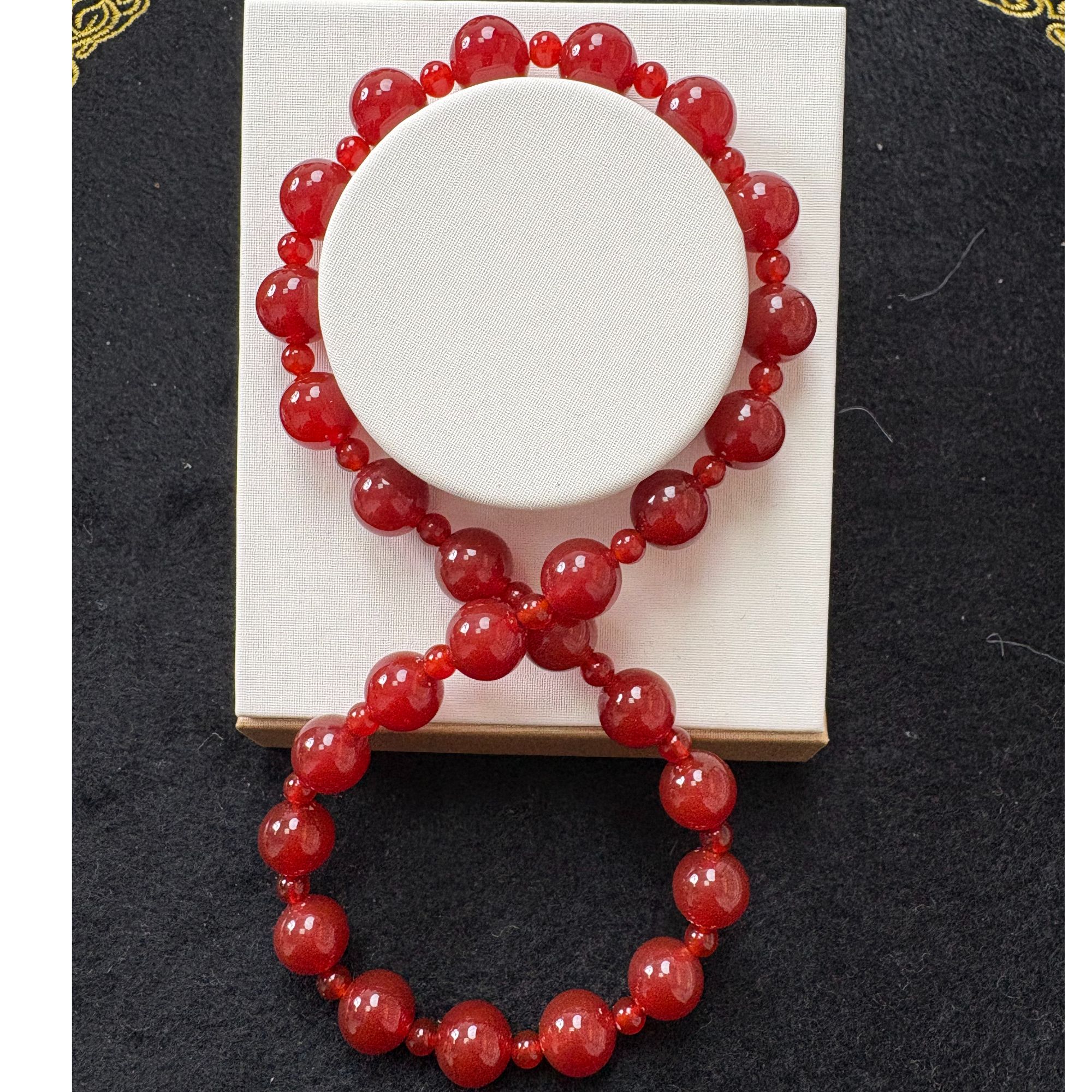 双圈红玛瑙随形手串许妍同款