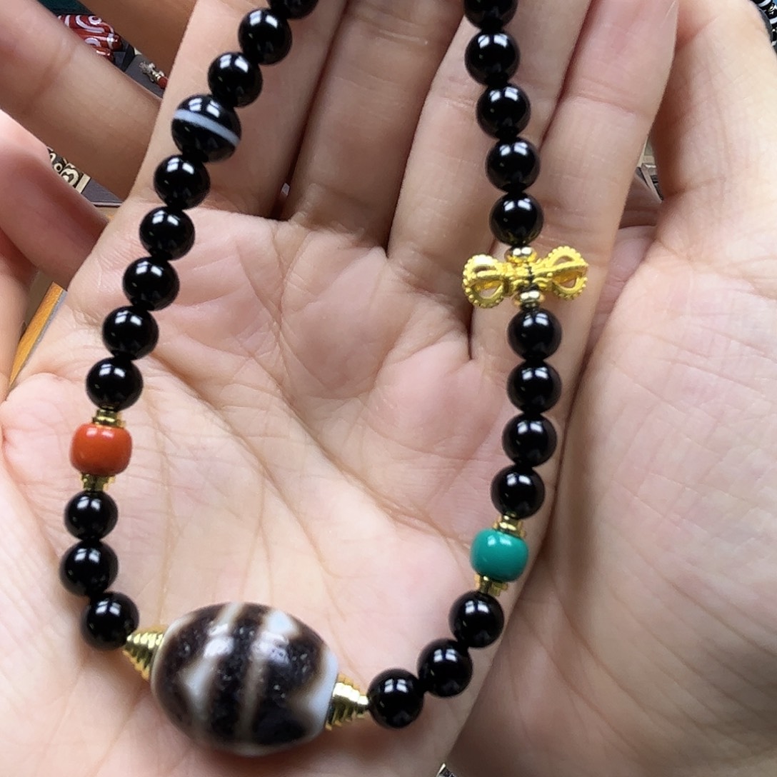 玛瑙/玉髓颈饰未镶嵌