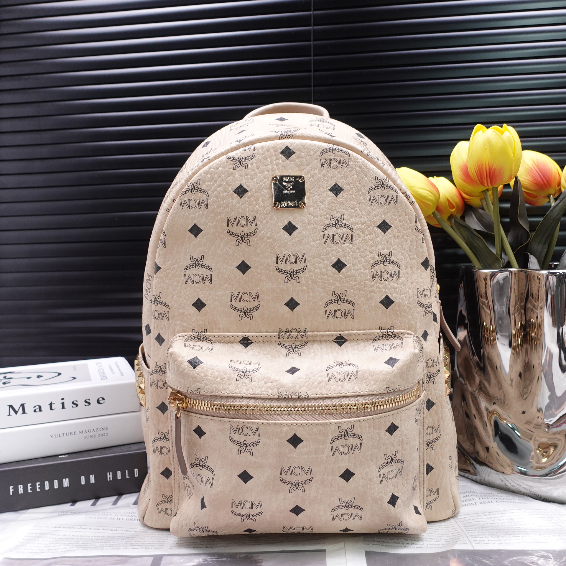 95新 MCM 双肩包/T10335417