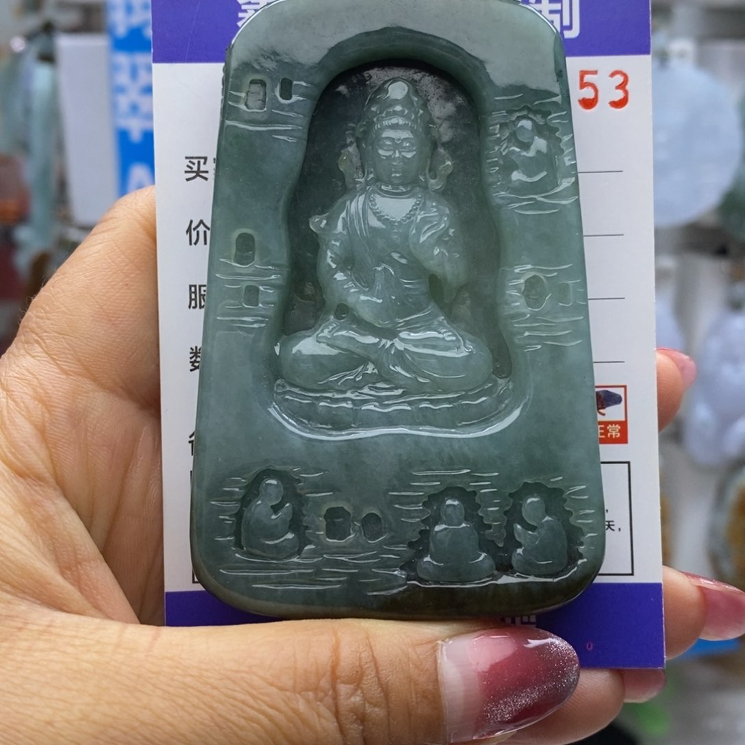 翡翠颈饰未镶嵌观音