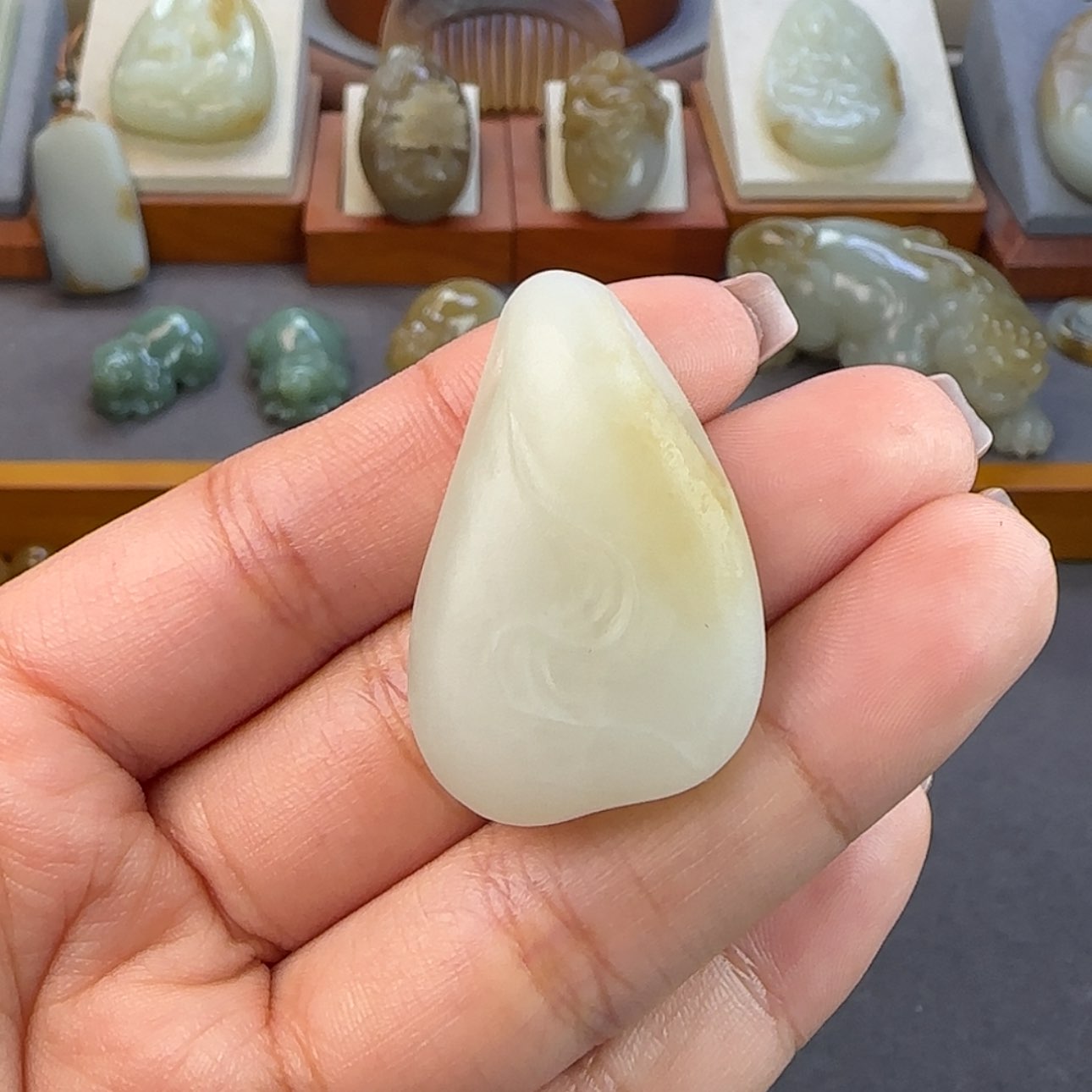 【闪购商品】定制和田玉风生水起