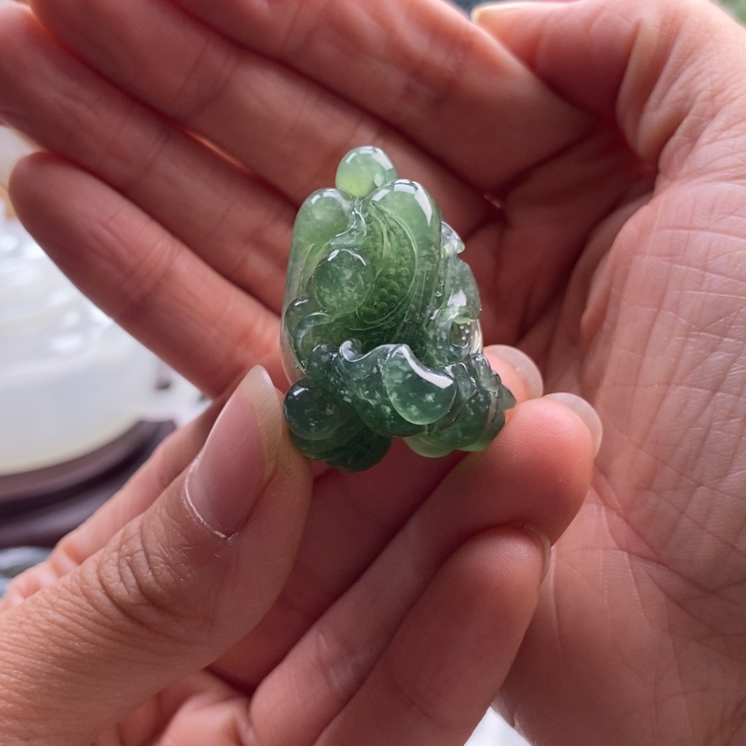 岫玉未镶嵌四大名玉挂件