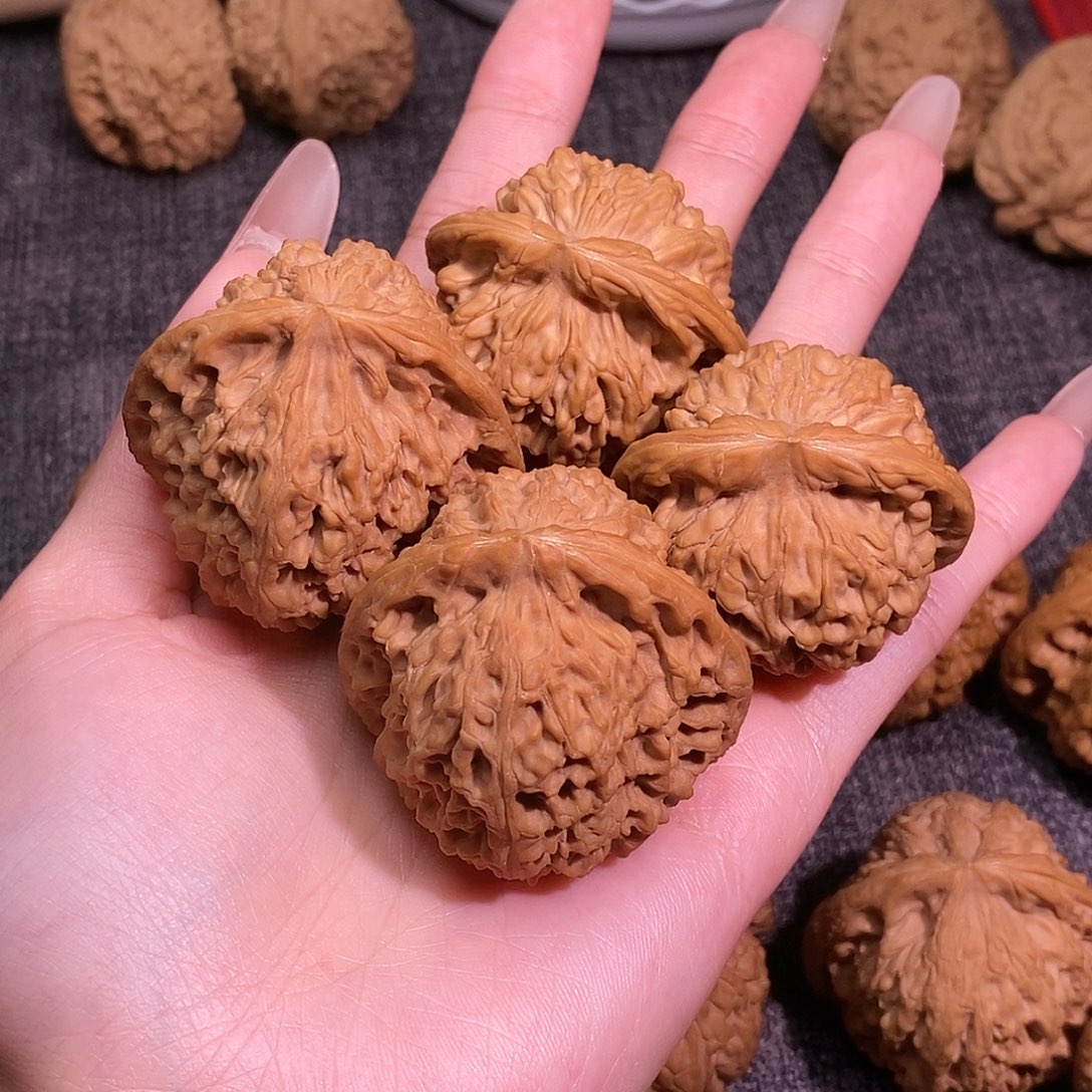 桂***装39天地42三角疆 全品 