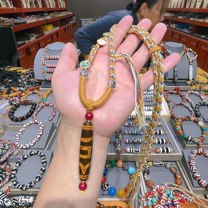 未镶嵌玛瑙/玉髓珠宝奇石