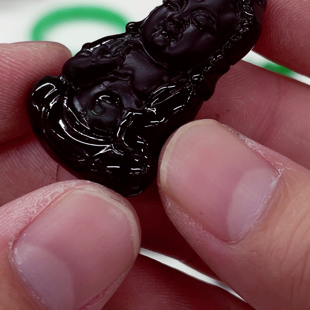 翡翠未镶嵌颈饰先鉴后发一物一证