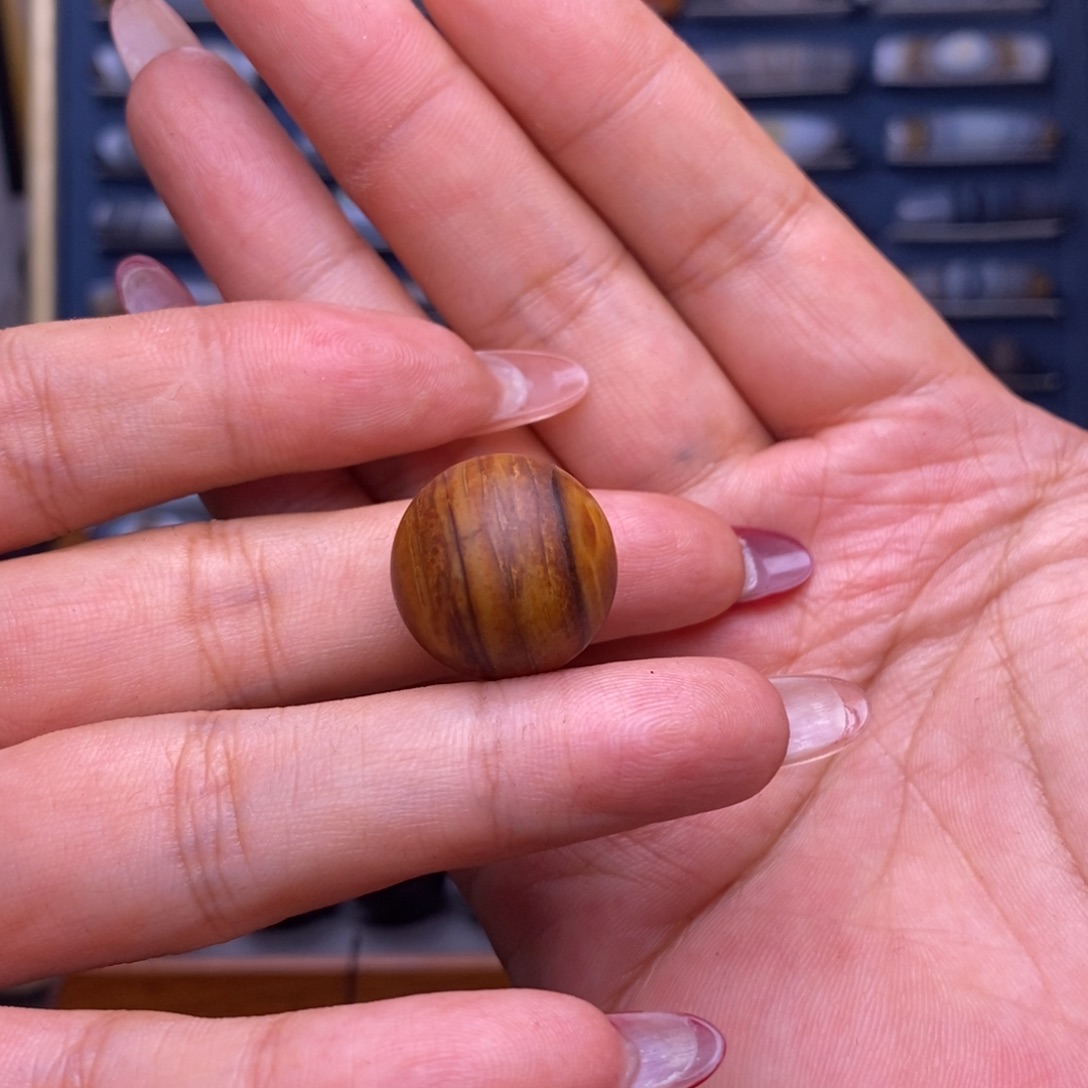 不***了玛瑙/玉髓未镶嵌珠宝半成品