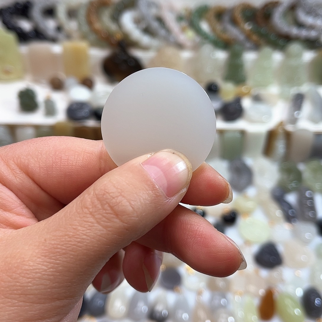 和田玉吊坠(赠链)18K金镶嵌晴*