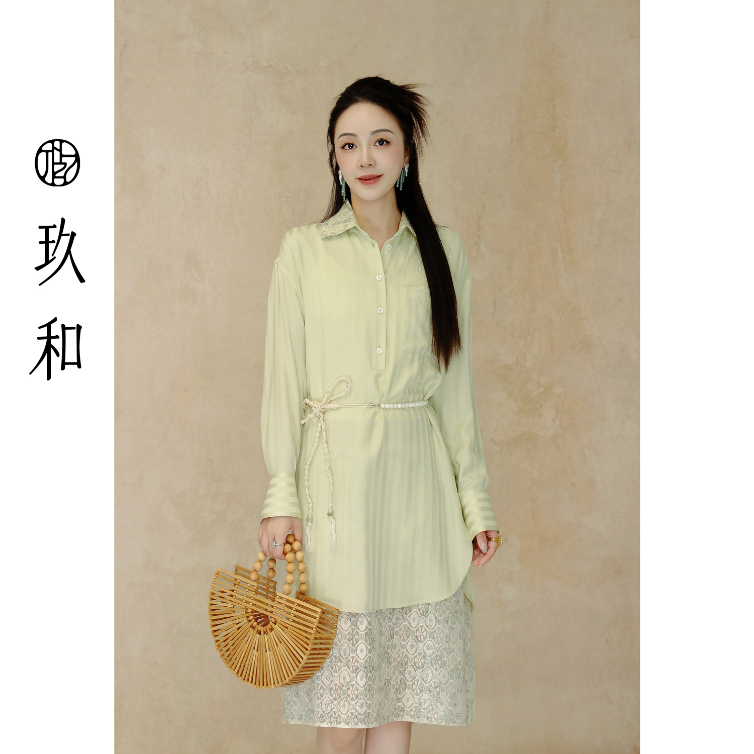 【玖和】桑蚕丝小众显瘦时尚气质复古蕾丝长袖拼接衬衫裙JHD25L626