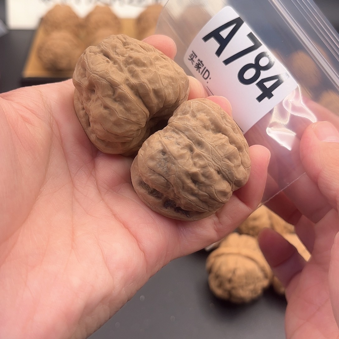 桃核把件花*类蛙蛙福利40