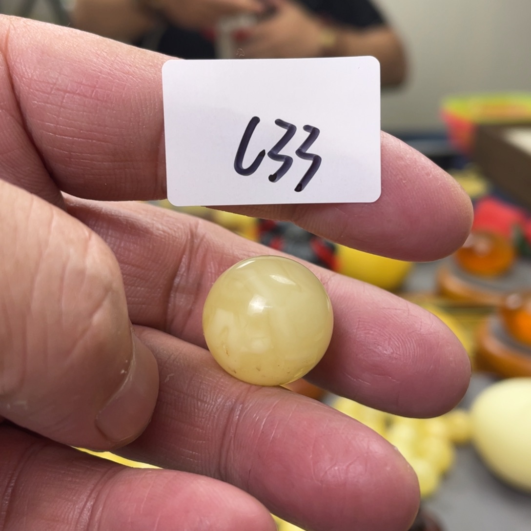 手链琥珀未镶嵌多样性发，发其中一件