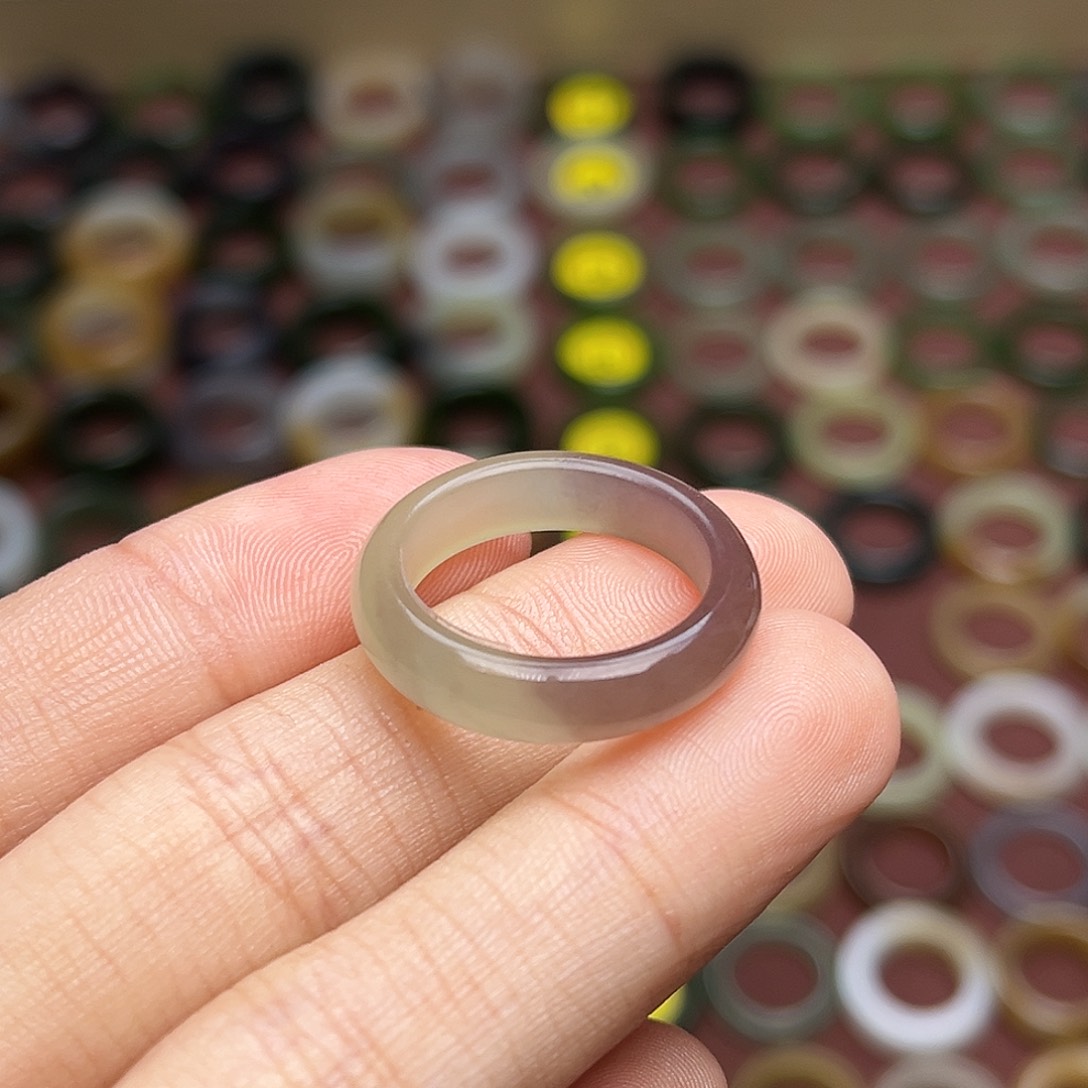 和田玉未镶嵌戒指17码青提飘紫 