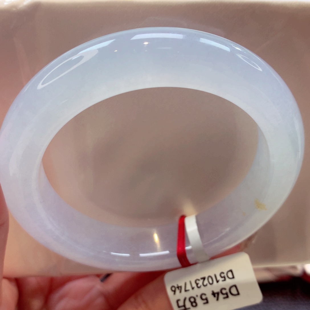 未镶嵌手镯翡翠54圈荔枝冻白月光（22号）