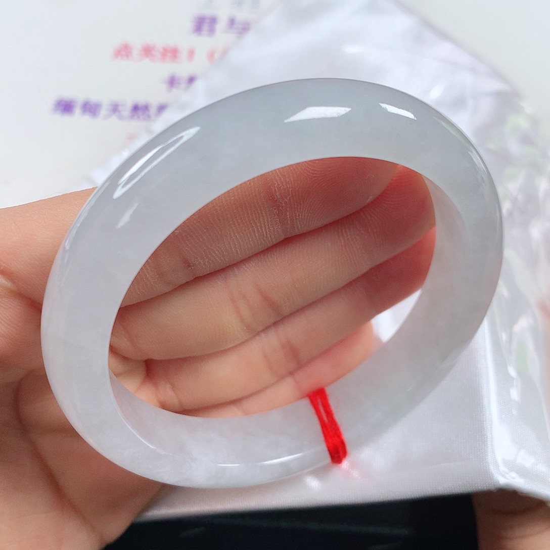 翡翠手镯未镶嵌 正圈①①⑦