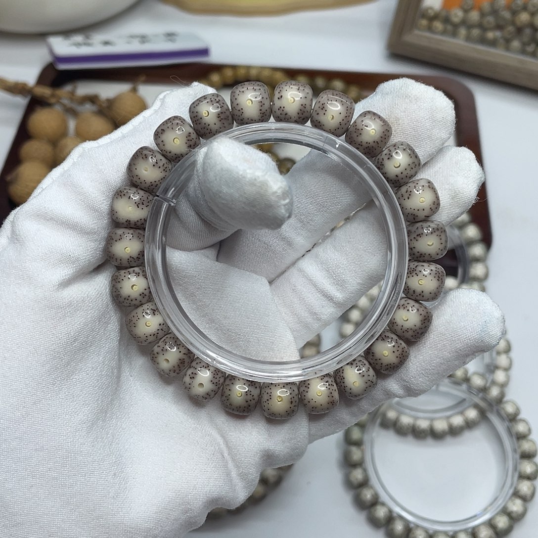 小***.手串星月菩提10×9糯冰凤眼一线天04