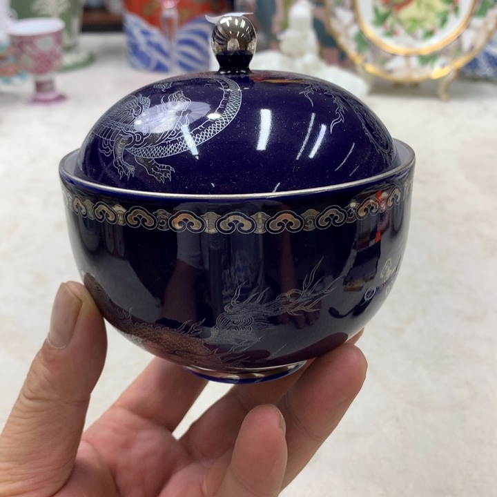 紫砂金瓷阁精品瓷器店