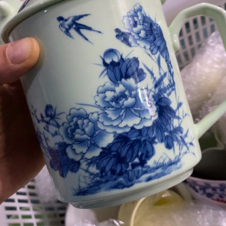 摆件陶绿稀土青花牡丹办公杯