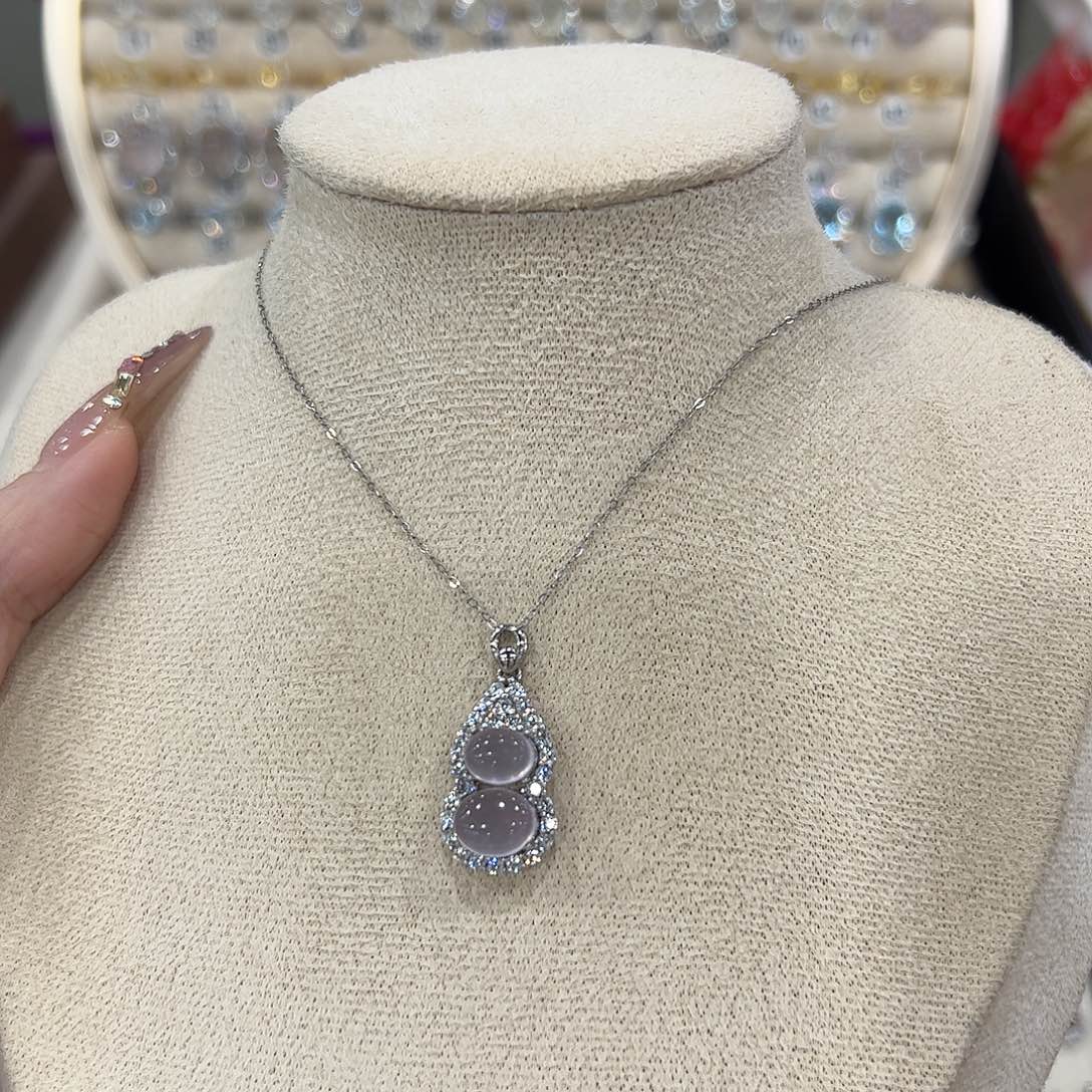 骑***女银S925镶嵌颈饰萤石